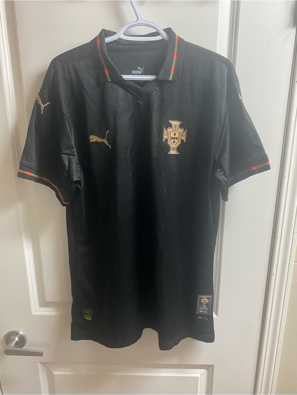 Puma Portugal ‘Pantera Negra’ Special Edition Soccer Jersey Sz 2XL (fits XL)